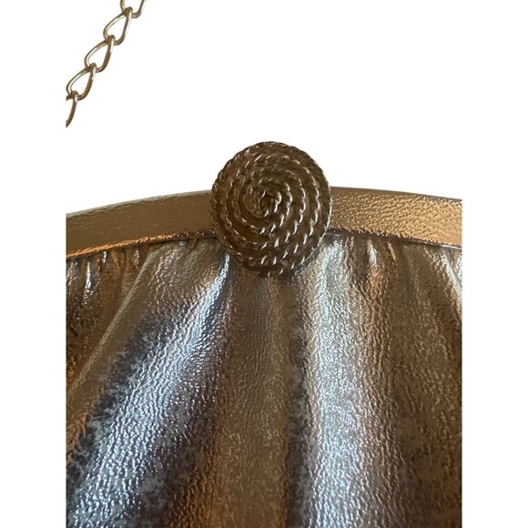 Vintage Silver Clutch Purse With Chain Strap Elegant Swirl Clasp Formal Cocktail - Picture 2 of 4